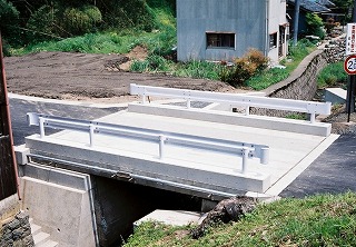 ���H���ǍH��