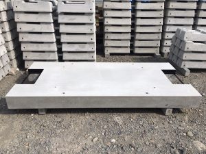 RC���[�h�X���u�@�x�R�s���ɂĎ{�H���Ă��܂��B�A���r�X�x�R��X�V�z�H��