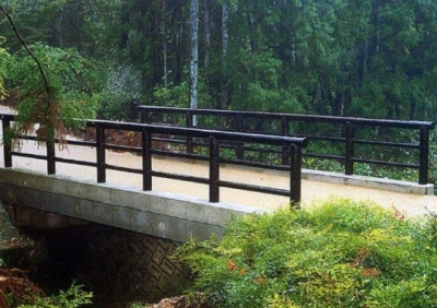 �l�G�̐X��������