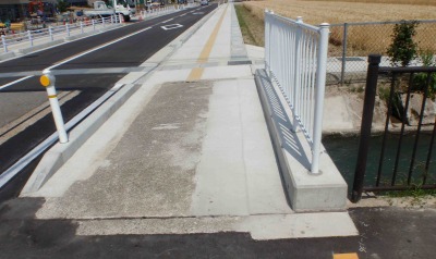 �������w�Z�����g���H��