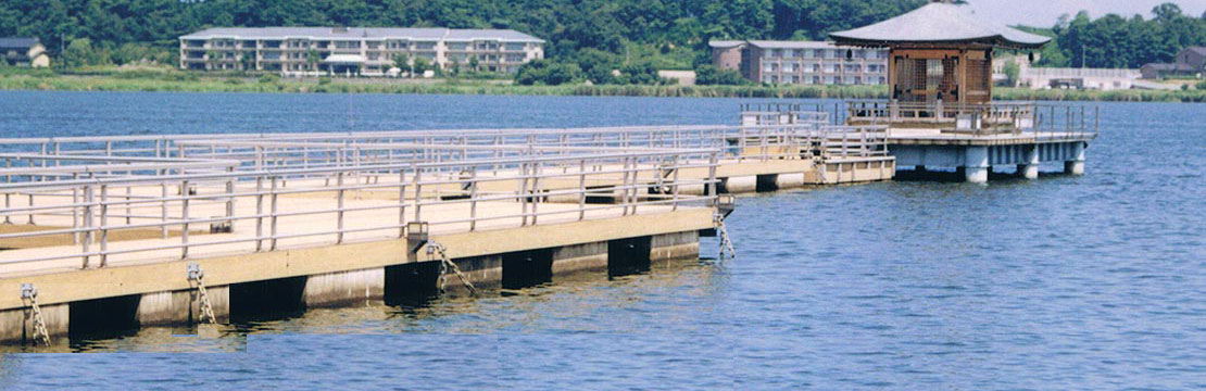 �R���N���[�g�t���[�g